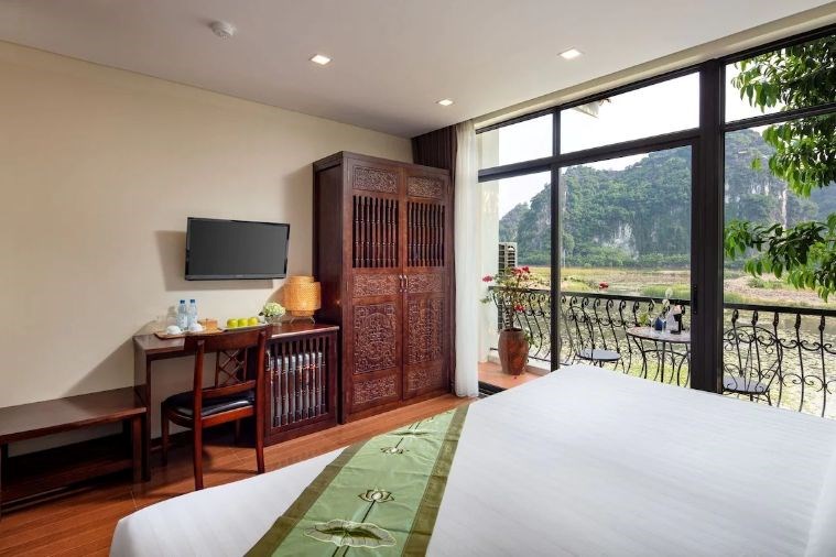 Tam Cốc La Montagne Resort & Spa Ninh Bình